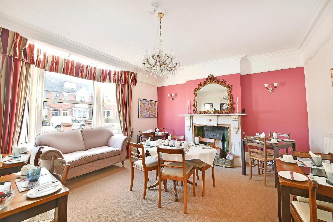 Virginia Lodge Stratford-upon-Avon Dış mekan fotoğraf